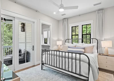 81 Nightcap house, bedroom